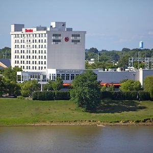 Sheraton Louisville Riverside Hotel